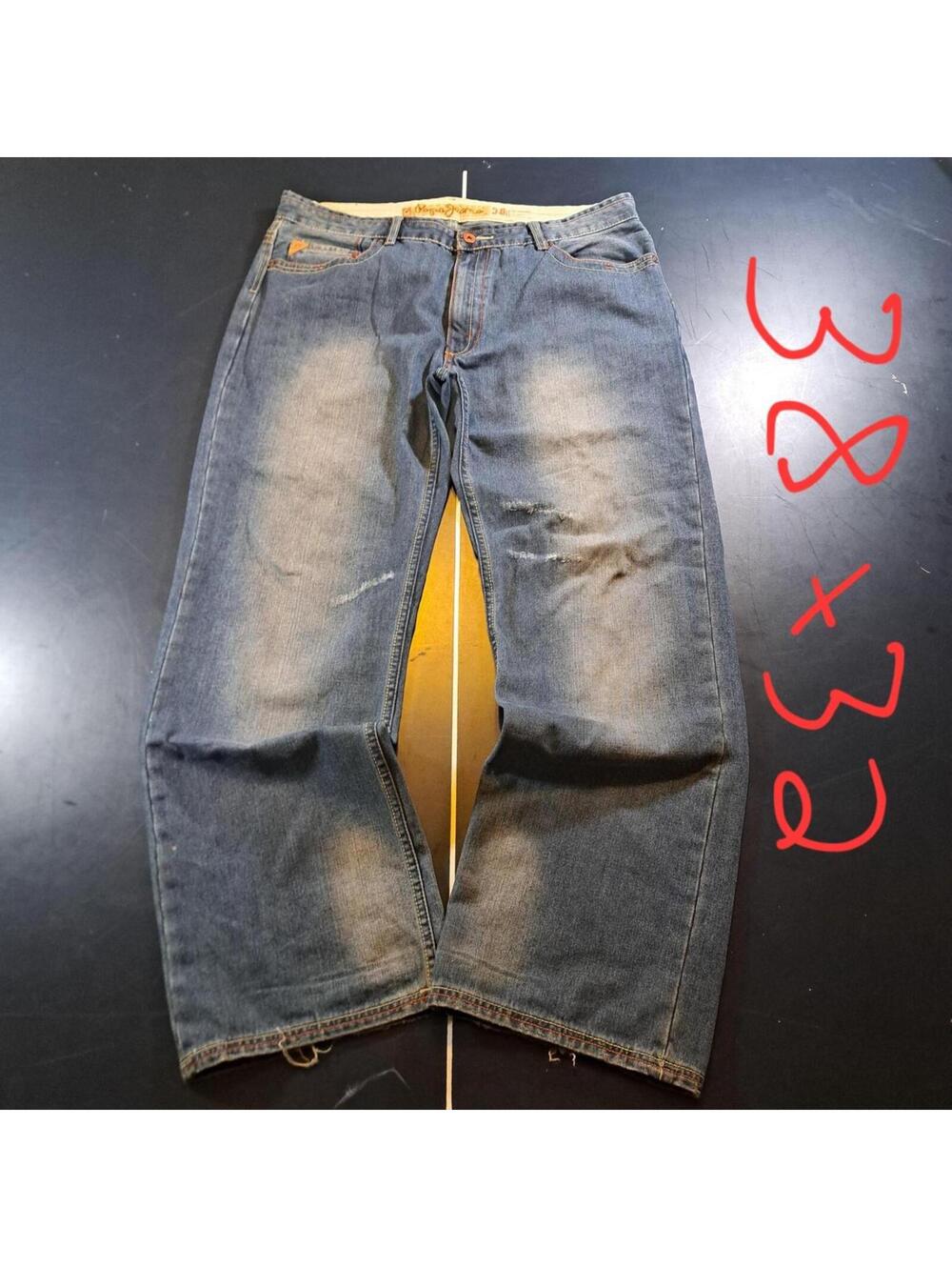 Tuff ash baggy ahh pepe jeans. sick fading on these. size 38x32